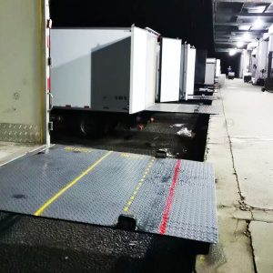 Beauway 500kg Cantilever Tail Lift Steel Platform for Commercial Trucks Logistics Vehicles