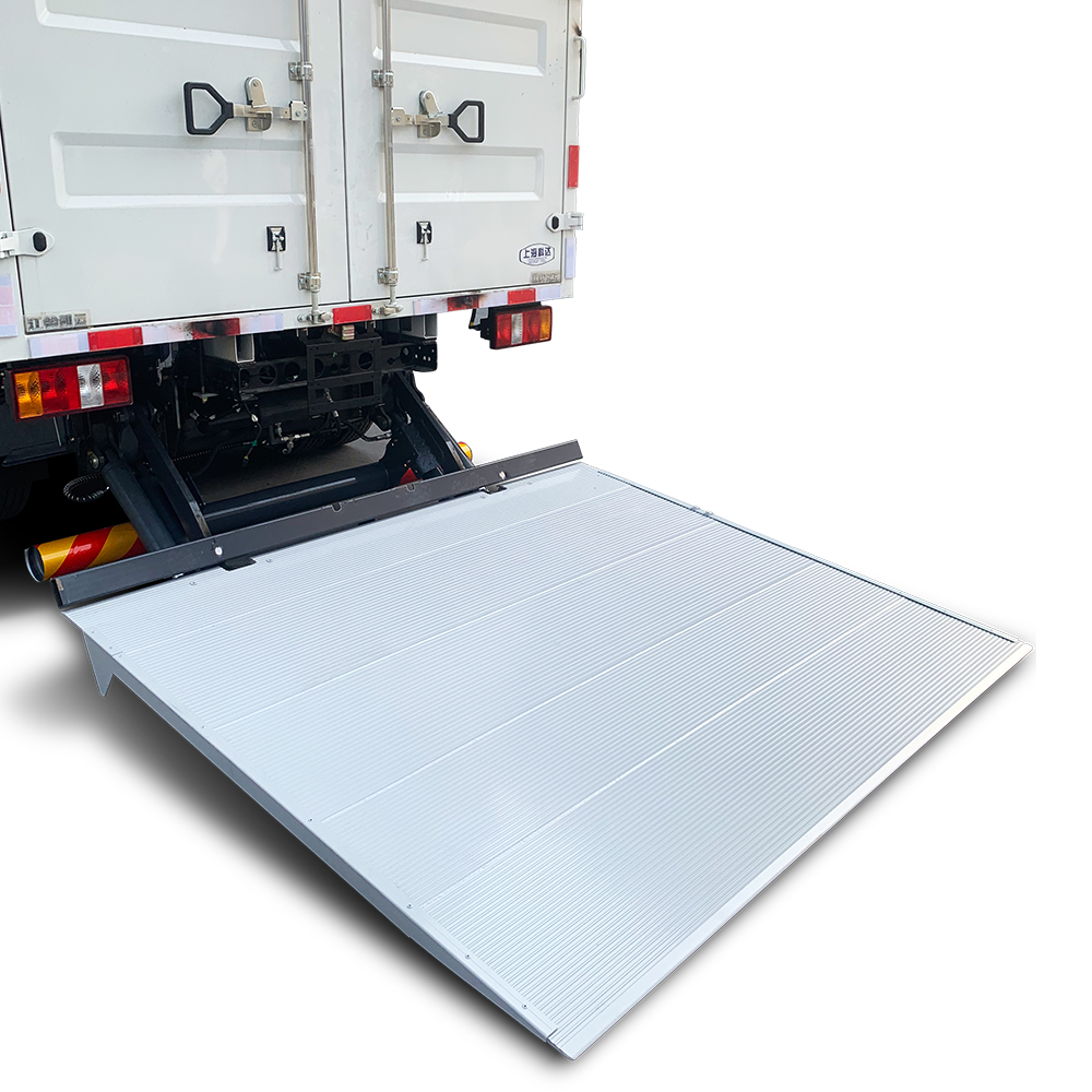 Galvanized vs Chrome Plated Tail Lift: Surface Treatment Differences and Advantages