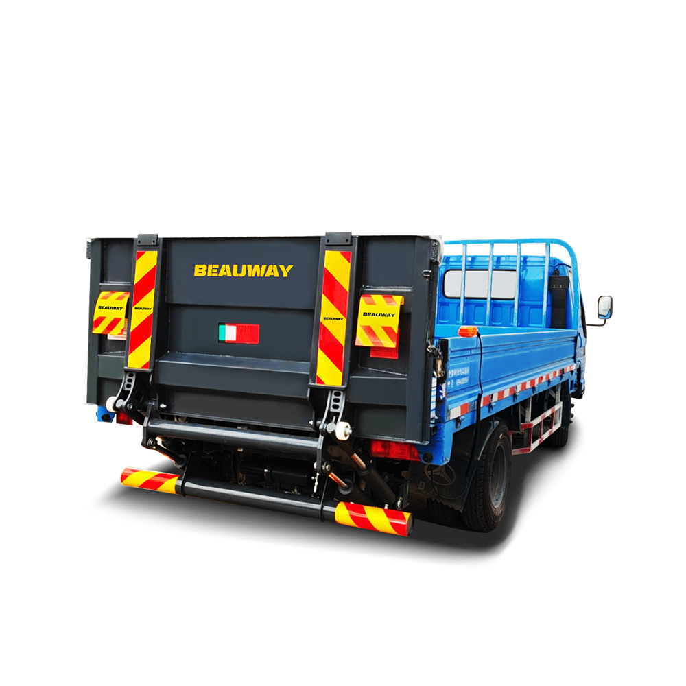 Heavy duty tail lift installed on logistics truck