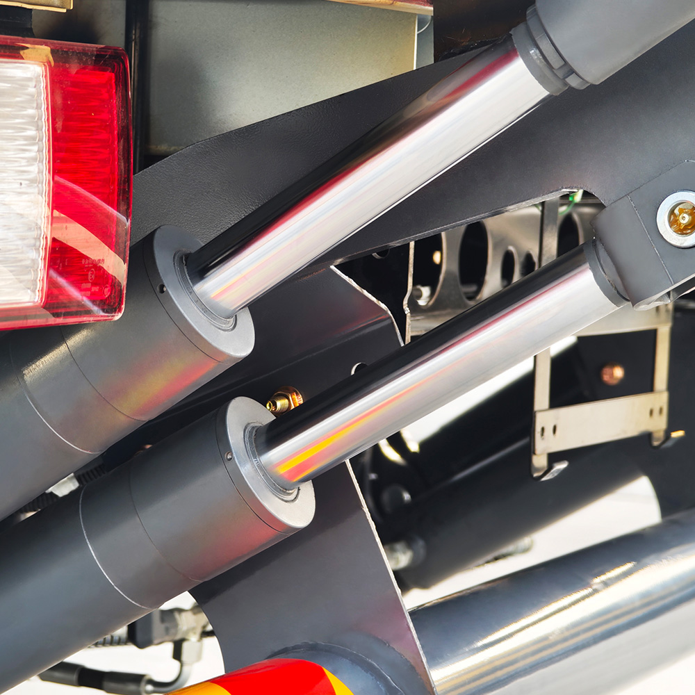 How Does a Tail Lift Work? The Hydraulic Lifting Mechanism Explained