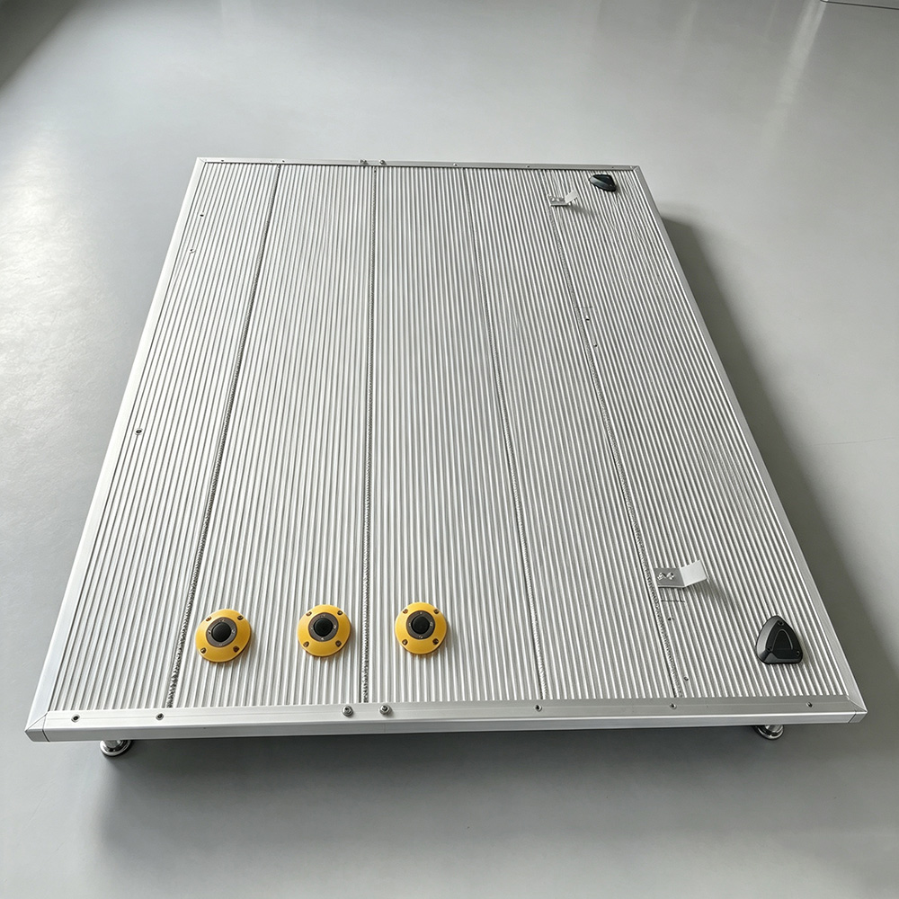 Tail Lift Accessories Guide: Lights, Switches, Wear Plates & More